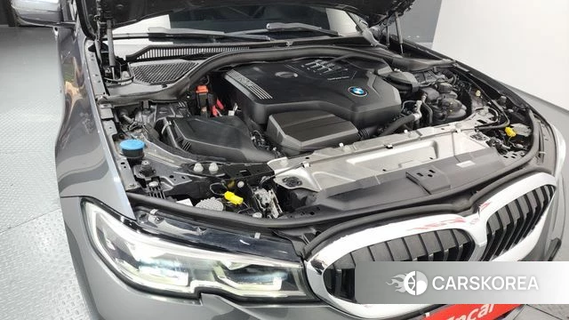 BMW 3 Series (G20) id 4495606 из Кореи 30