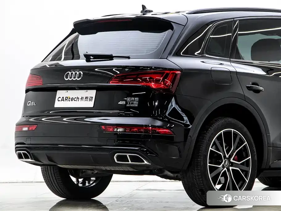 Audi Q5L id 4679505 из Китая 30
