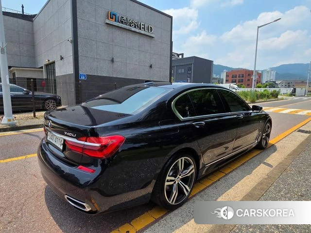 BMW 7 Series (G11) id 4525803 из Кореи 16