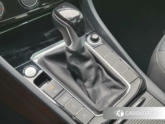 Volkswagen Sagitar id 4260123 из Китая 13