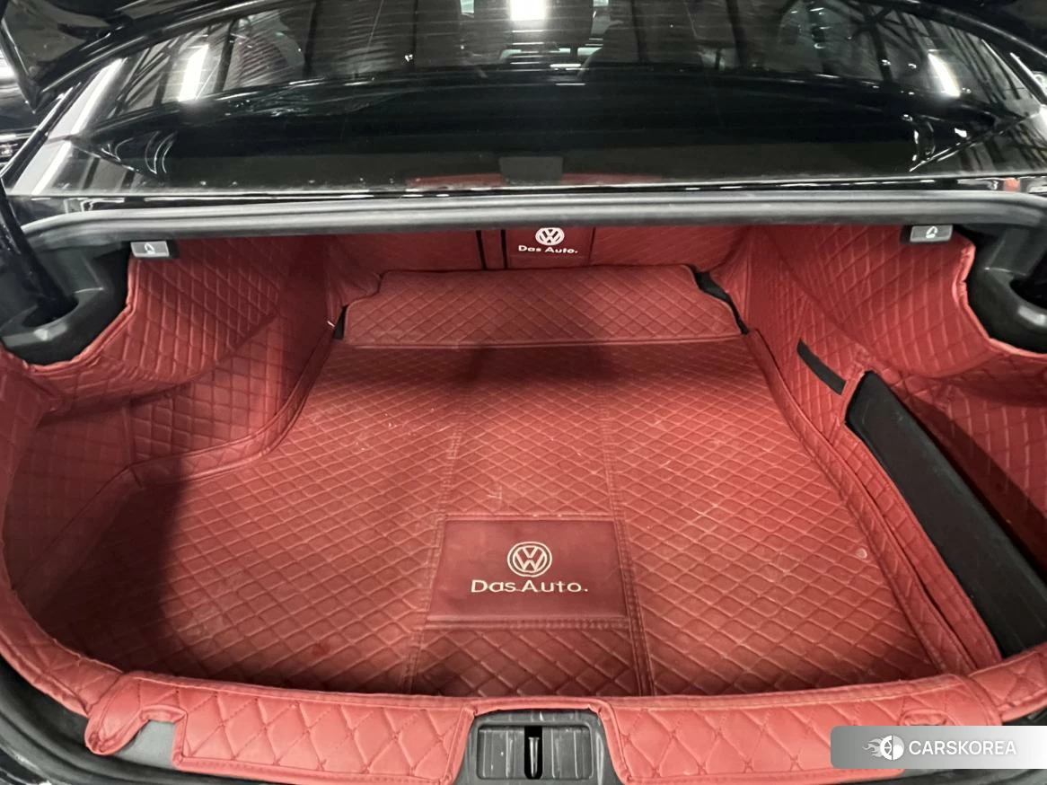 Volkswagen Magotan id 4487425 из Китая 13