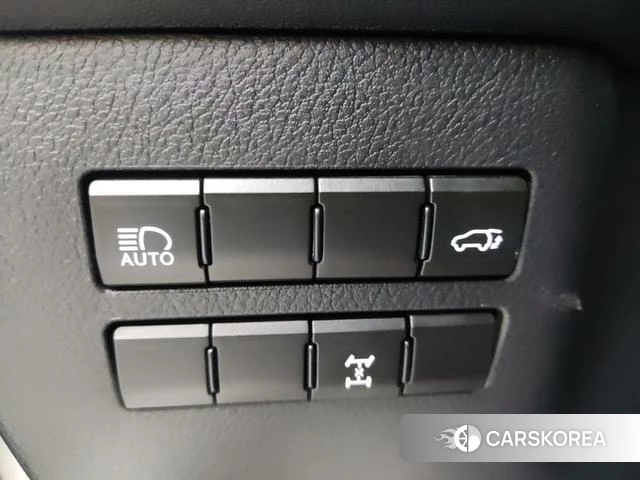 Lexus NX id 4298359 из Китая 17