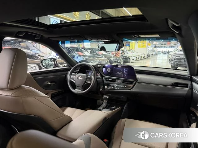 Lexus ES 2022 Белый из Китая, фото 6