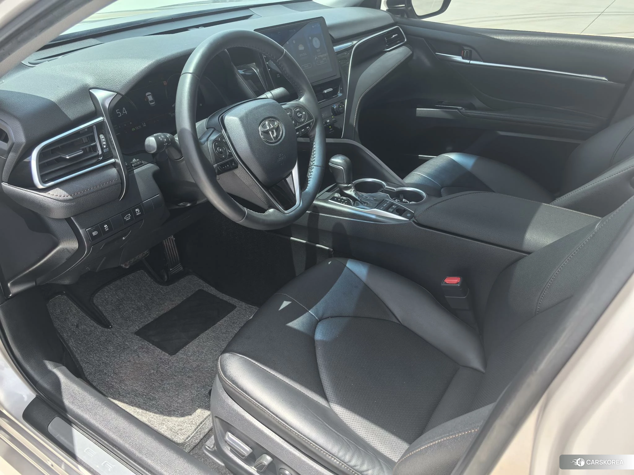 Toyota Camry 2021 Шампань из Китая, фото 6