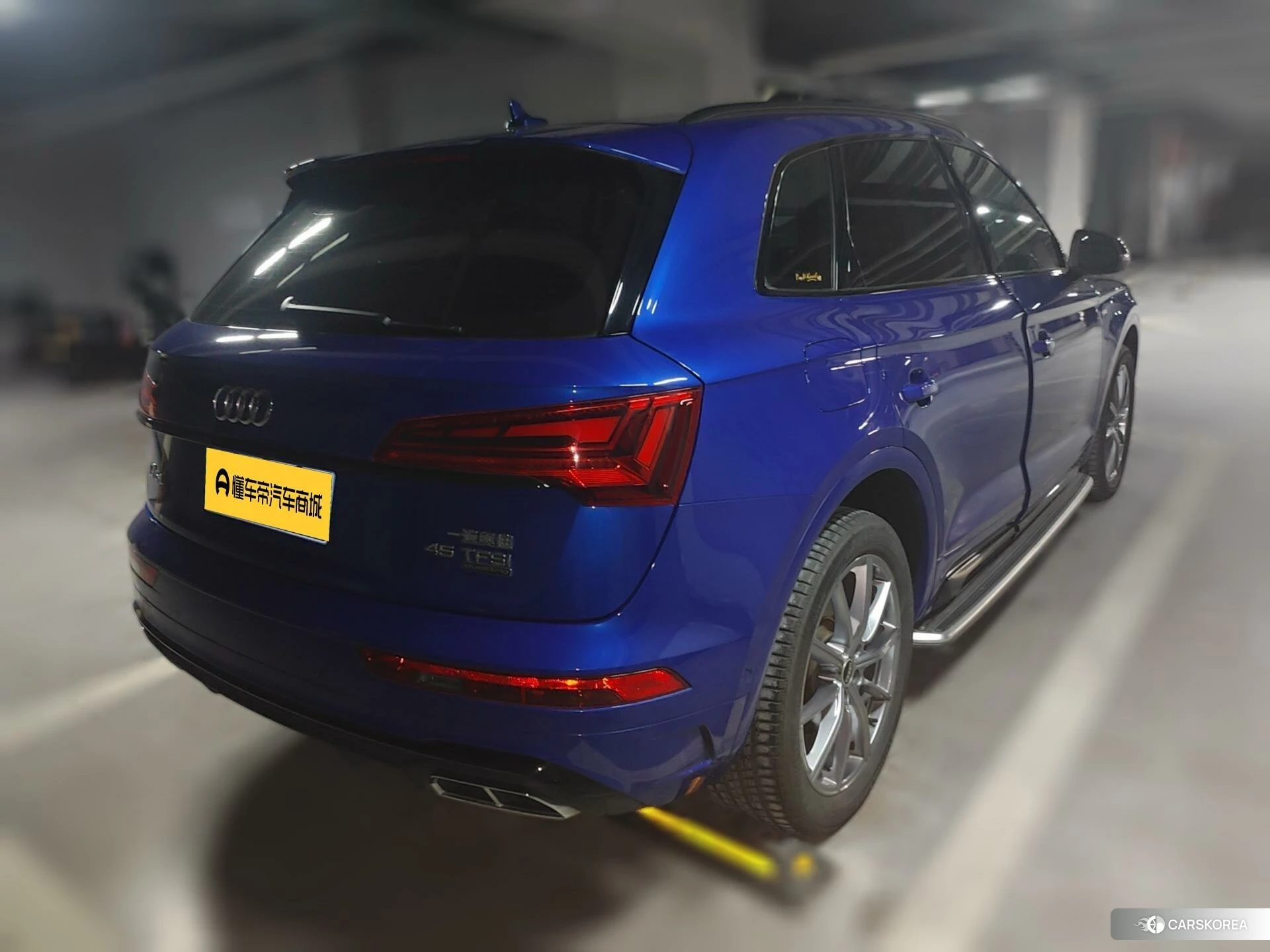 Audi Q5L id 4473356 из Китая 17