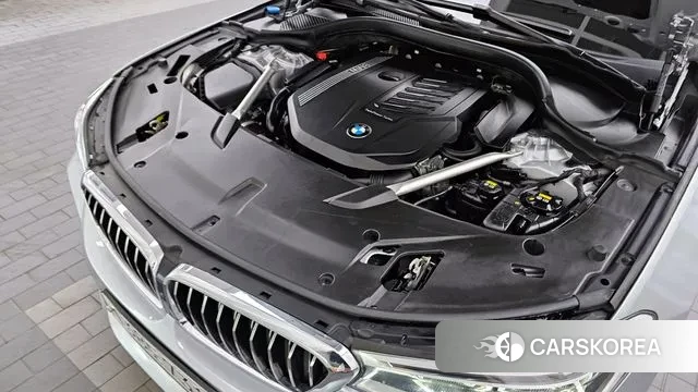 BMW 6 Series GT (G32) id 3000023 из Кореи 16