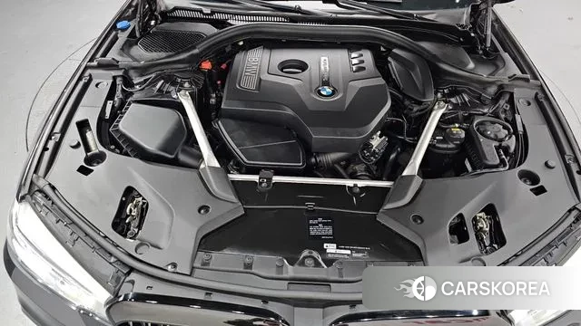 BMW 5 Series (G30) id 3455284 из Кореи 16