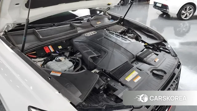 Audi Q8 (4M) id 3349642 из Кореи 16