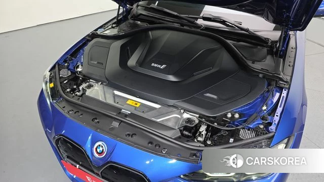 BMW i4 id 4414641 из Кореи 27