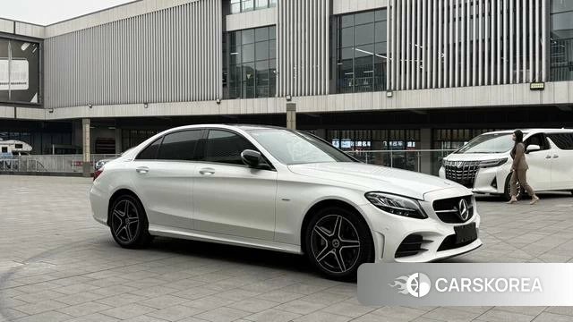 Mercedes-Benz Class C id 4392271 из Китая 11