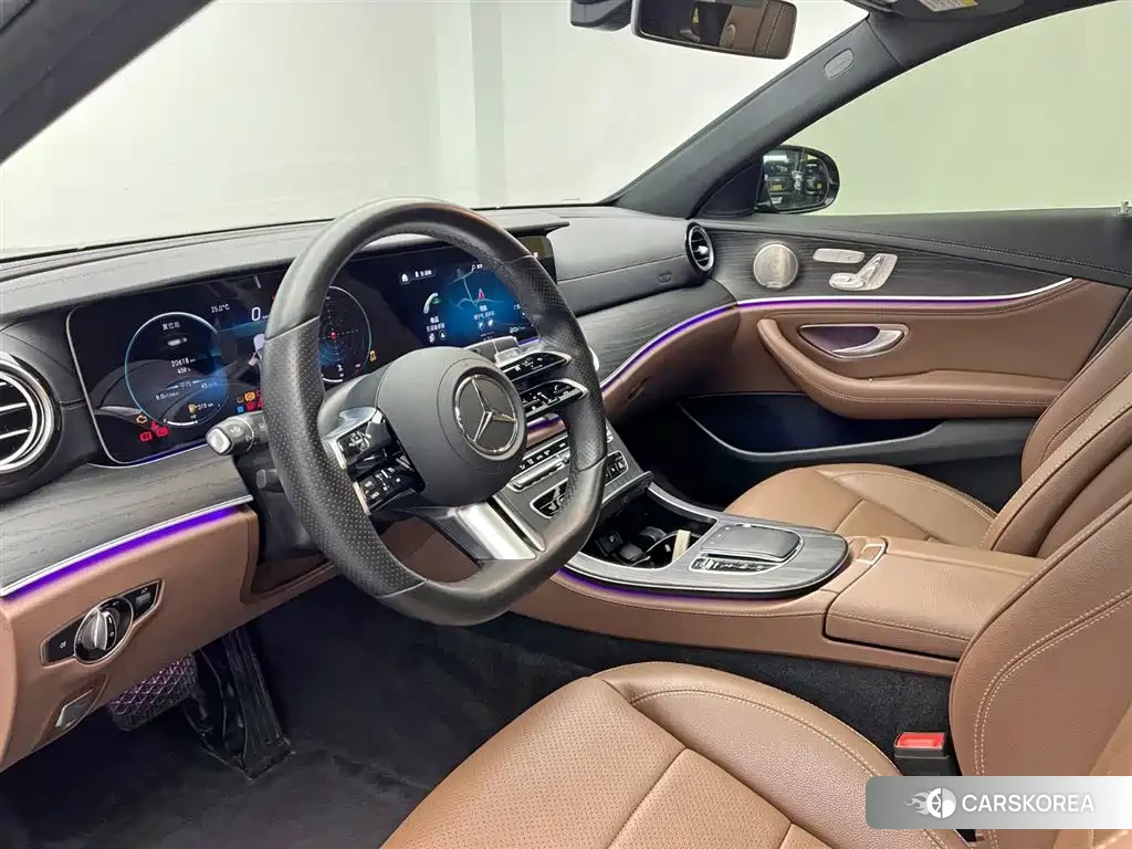 Mercedes-Benz E-Class id 4576468 из Китая 21