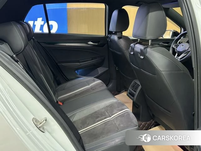Volkswagen Golf id 4264660 из Китая 10