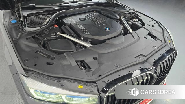 BMW 7 Series (G11) id 4677370 из Кореи 16