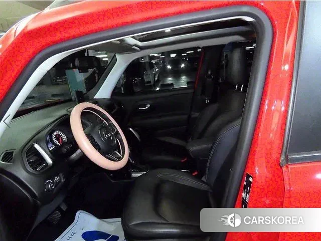 Jeep Renegade id 3028904 из Кореи 16