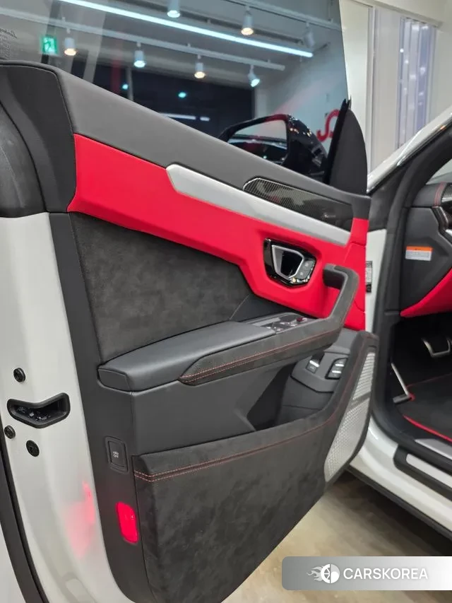 Lamborghini Urus id 3415460 из Кореи 10