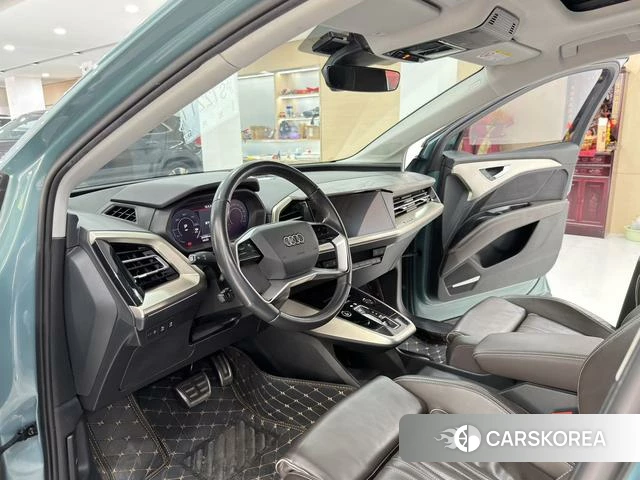 Audi Q5 e-tron id 4313661 из Китая 12