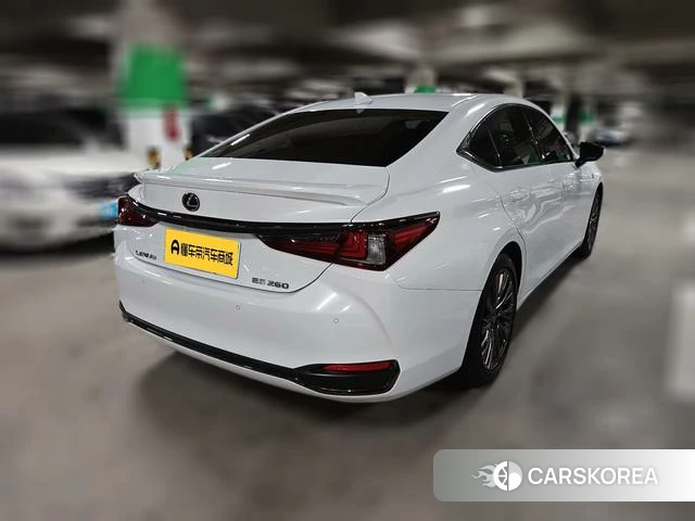 Lexus ES 2019 Белый из Китая, фото 6