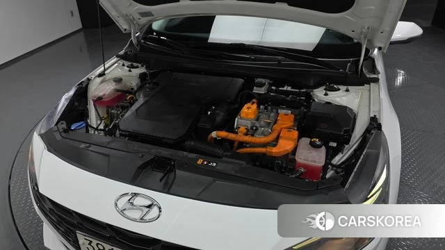 Hyundai Avante Hybrid (CN7) id 4202395 из Кореи 26