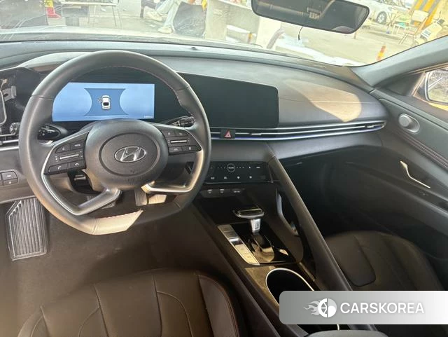 Hyundai Elantra 2023 Темно-серый из Китая, фото 6