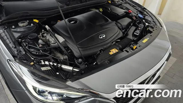 Infiniti Q30 id 2711954 из Кореи 16