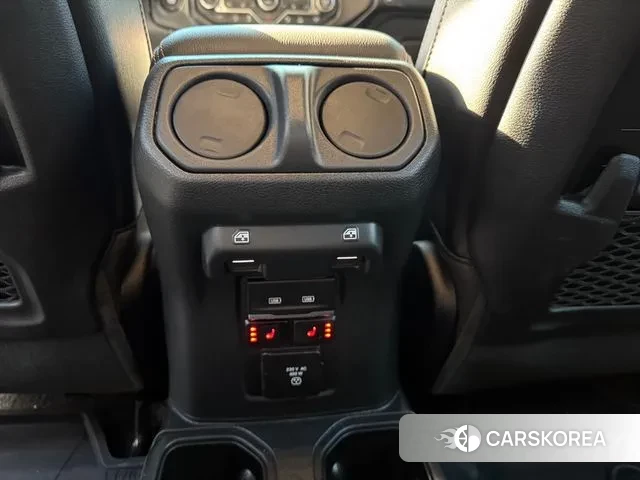 Jeep Gladiator (JT) 2022 Серый из Кореи, фото 6