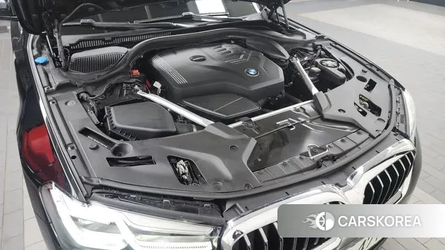 BMW 5 Series (G30) id 3366719 из Кореи 16