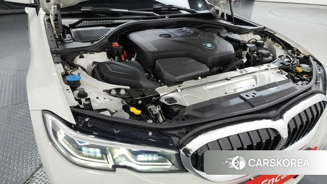 BMW 3 Series (G20) id 4506925 из Кореи 29