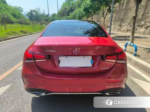 Mercedes-Benz Class A 2023 Красный из Китая, фото 6