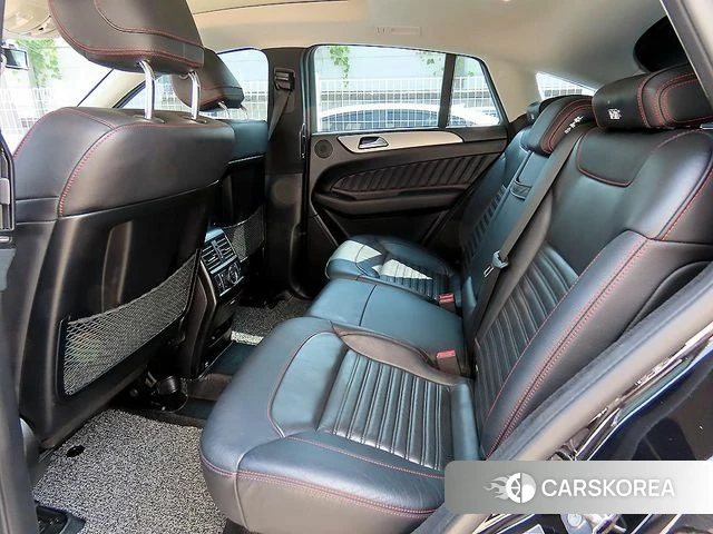 Mercedes-Benz GLE - Class W166 id 4525855 из Кореи 16