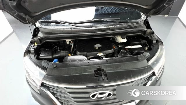 Hyundai The New Grand Starex id 4384687 из Кореи 16