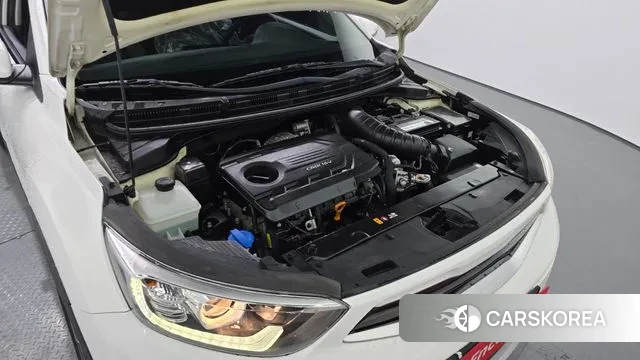 Kia Stonic id 3039334 из Кореи 16