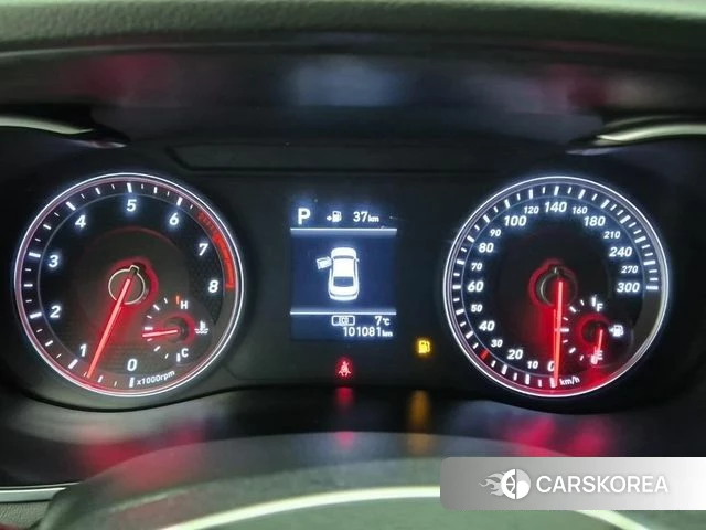 Genesis G70 id 3846069 из Кореи 16