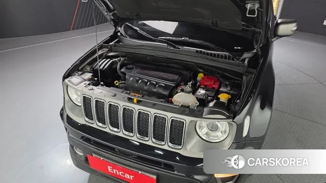 Jeep Renegade id 3324743 из Кореи 16