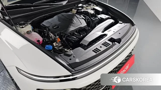 Hyundai Grandeur (GN7) id 3262657 из Кореи 16