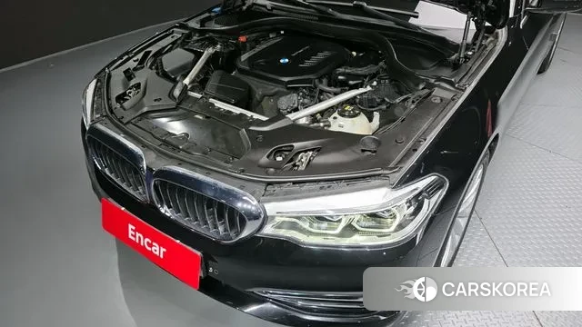 BMW 5 Series (G30) id 3329912 из Кореи 16