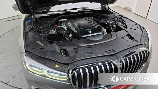 BMW 7 Series (G11) id 4186902 из Кореи 26