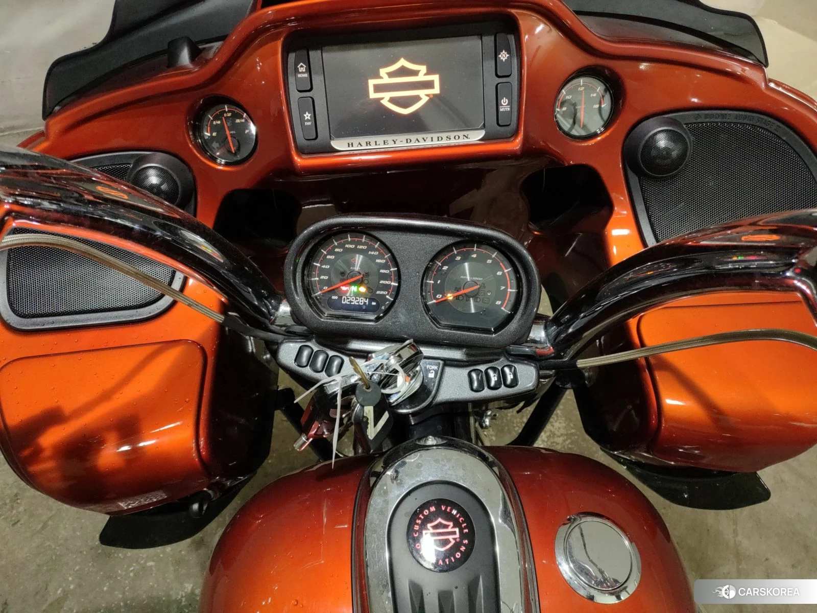 Проданный Harley-Davidson Road Glide FLTRXSE1920CVO id 3947813 из Японии, фото 6