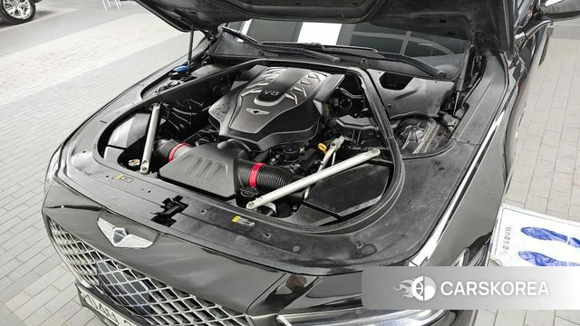 Genesis G90 id 3905392 из Кореи 16