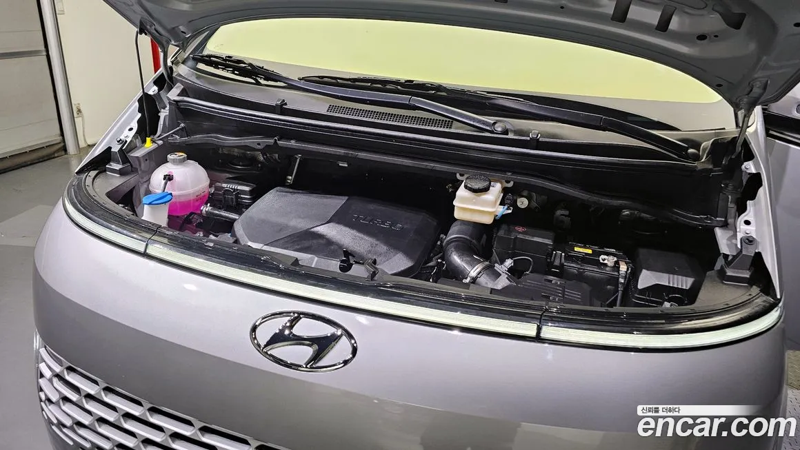 Hyundai Staria id 2086225 из Кореи 16