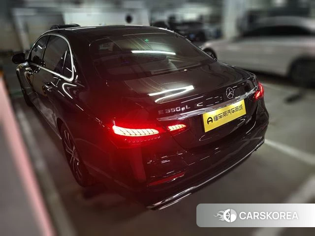 Mercedes-Benz E-class PHEV 2022 Черный из Китая, фото 6
