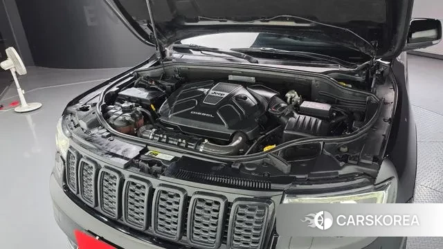 Jeep Grand Cherokee id 3297424 из Кореи 16
