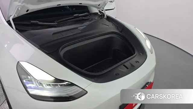 Tesla Model Y id 3169814 из Кореи 16