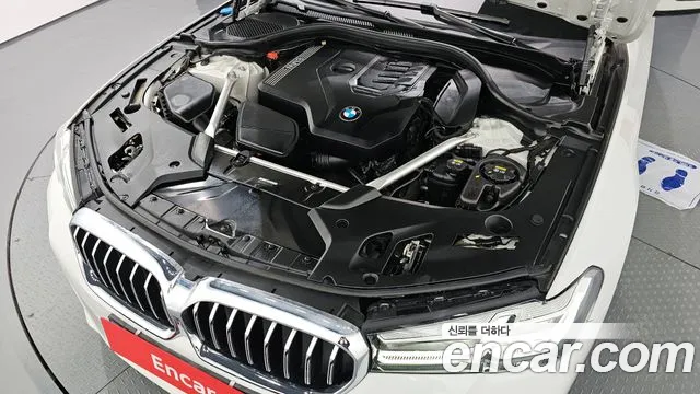 BMW 5 Series (G30) id 2694878 из Кореи 16