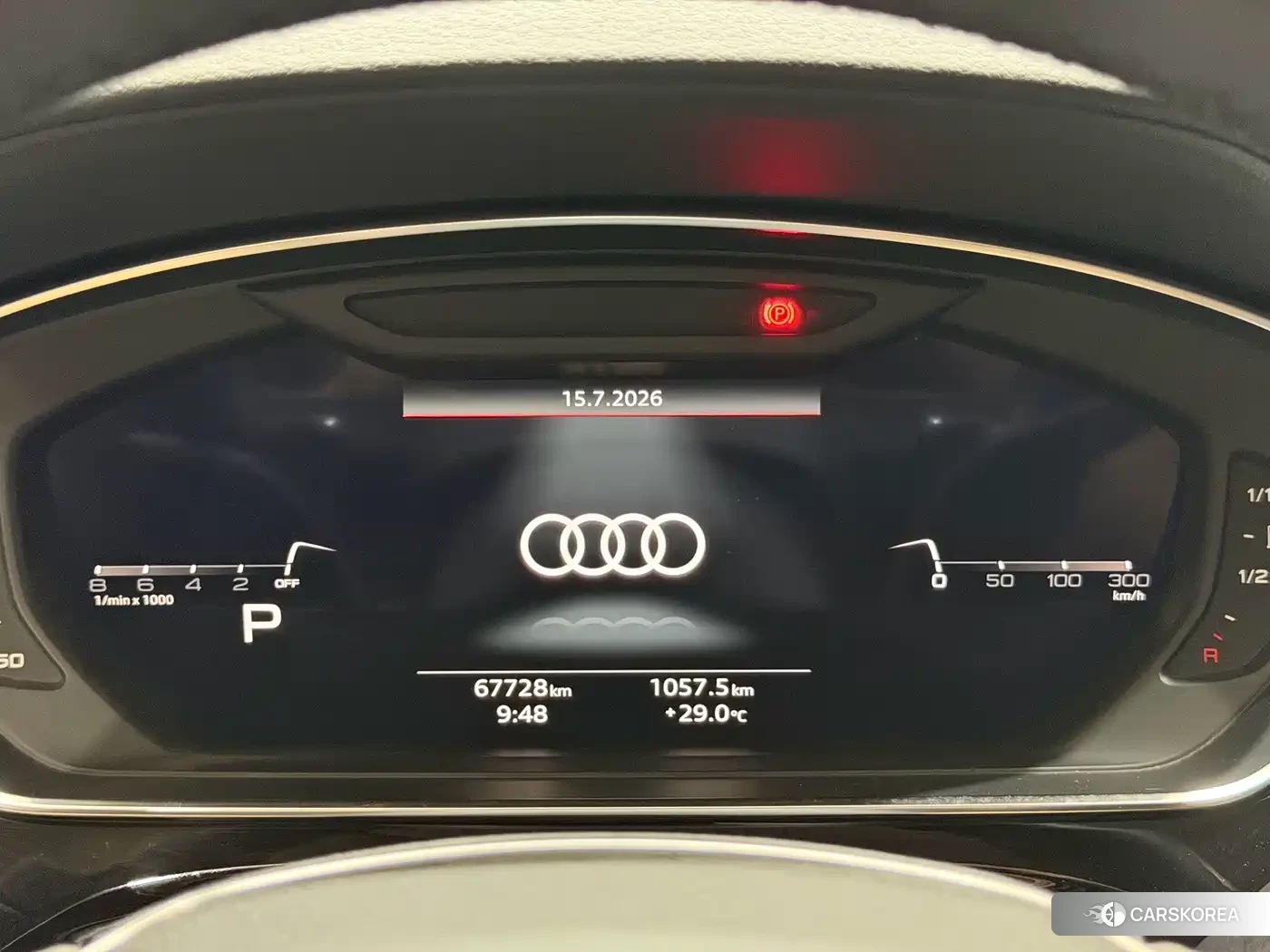 Audi A8 2023 Черный из Китая, фото 6