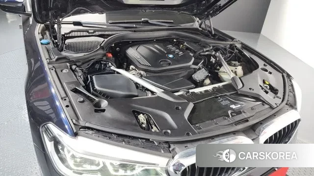 BMW 5 Series (G30) id 3449188 из Кореи 16