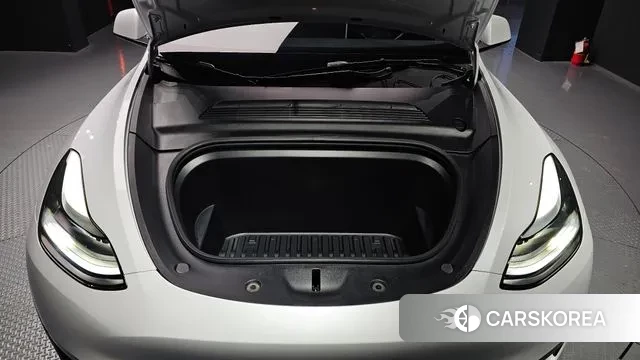 Tesla Model Y id 3605576 из Кореи 16