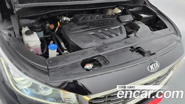 Kia The New Carnival id 2928191 из Кореи 16