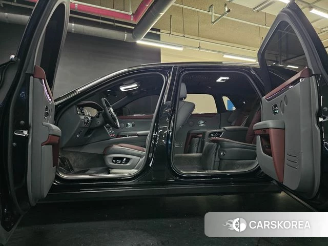 Rolls-Royce Ghost 2nd Generation id 3898118 из Кореи 16