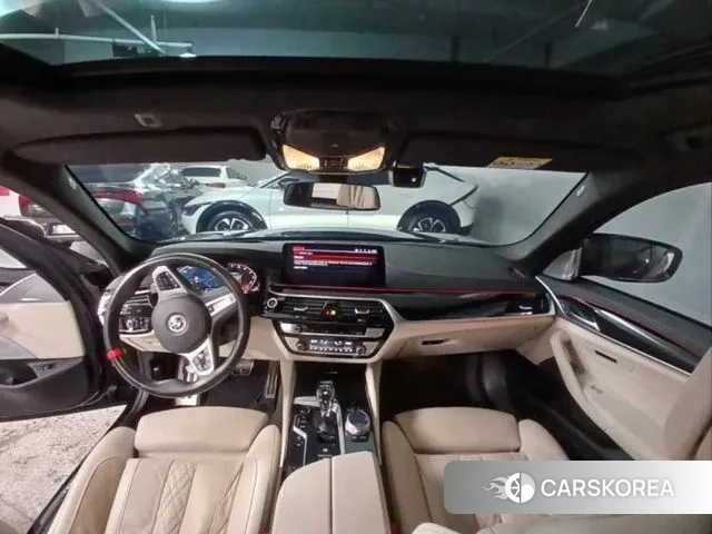 BMW 5 Series (G30) id 3577636 из Кореи 16