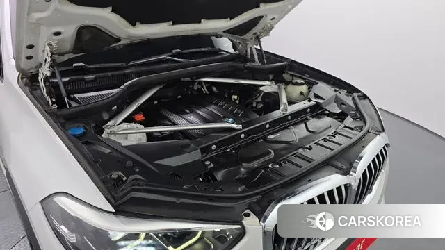 BMW X5 (G05) id 3283798 из Кореи 16